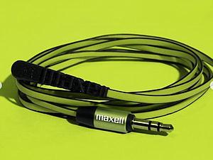 CABLE AUXILIAR 3.5MM MAXELL 1.2 MT AUD-500FLT VERDE