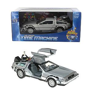 AUTO REGRESO AL  FUTURO II DELOREAN