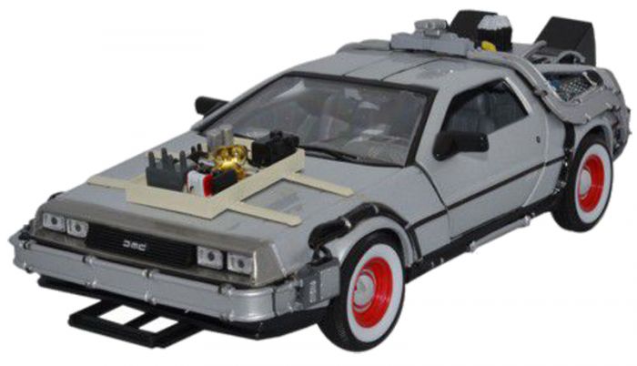 AUTO REGRESO AL FUTURO DELOREAN III